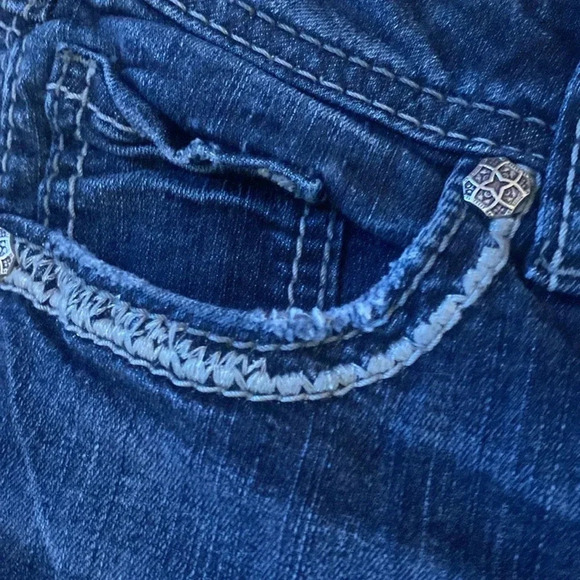 Silver aiko jean capris - Picture 2 of 7